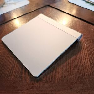 Apple Magic Trackpad